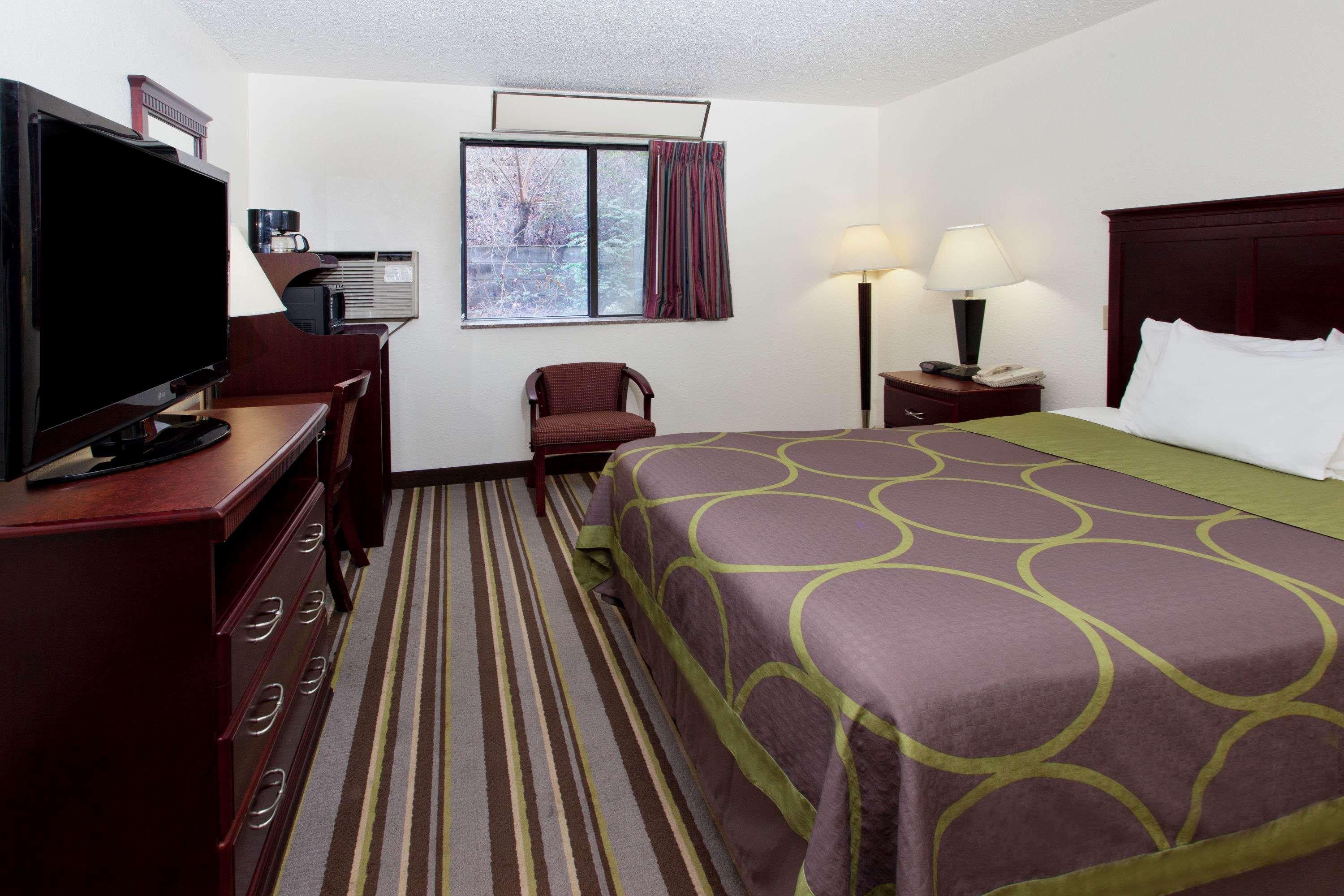 ซูเปอร์ 8 บาย วินด์แฮม ทัสคาลูซา Hotel ภายนอก รูปภาพ