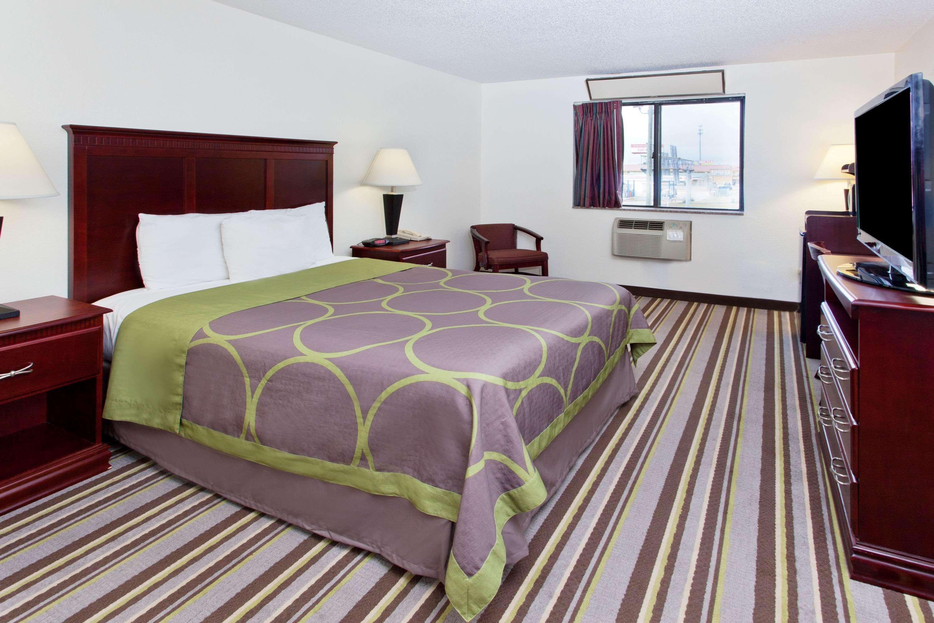 ซูเปอร์ 8 บาย วินด์แฮม ทัสคาลูซา Hotel ภายนอก รูปภาพ